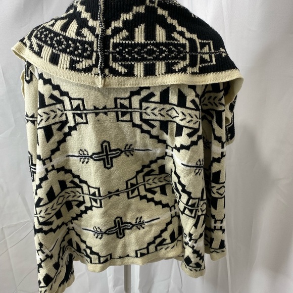 Beulah Style sweater s/m - Picture 13 of 14